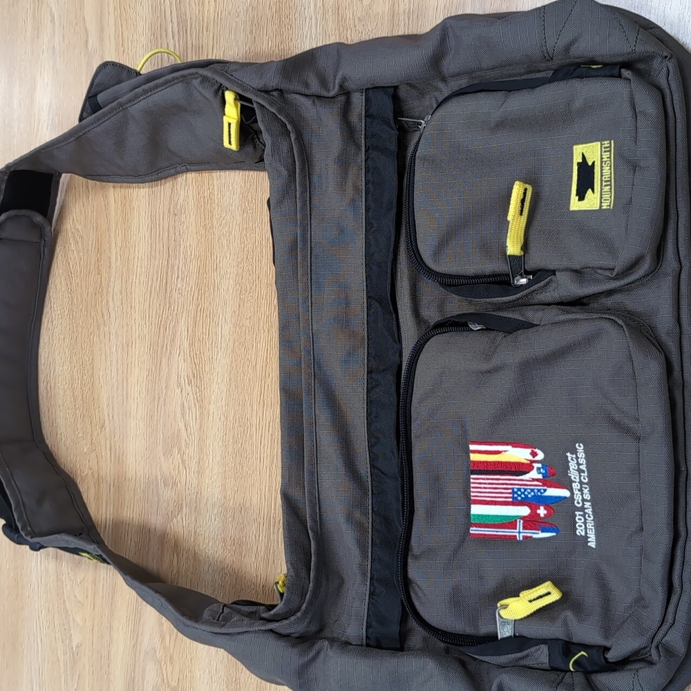 Moutainsmith Courier Bag 2001 American Ski Classic